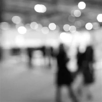 Nikolaj søger job som kommunikationsmedarbejder / marketingmedarbejder / sælger / administrativ medarbejder / receptionist
